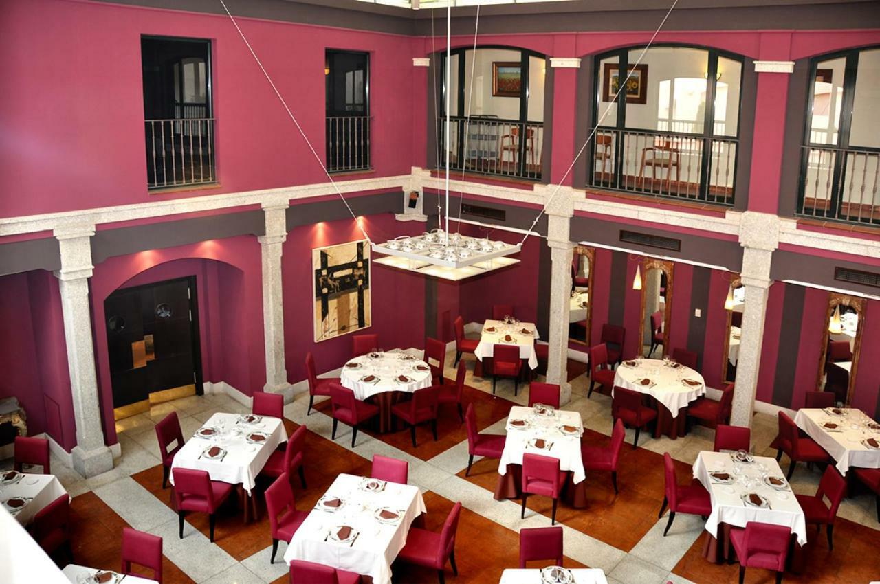 Hotel Las Cabanas Peñaranda de Bracamonte Esterno foto
