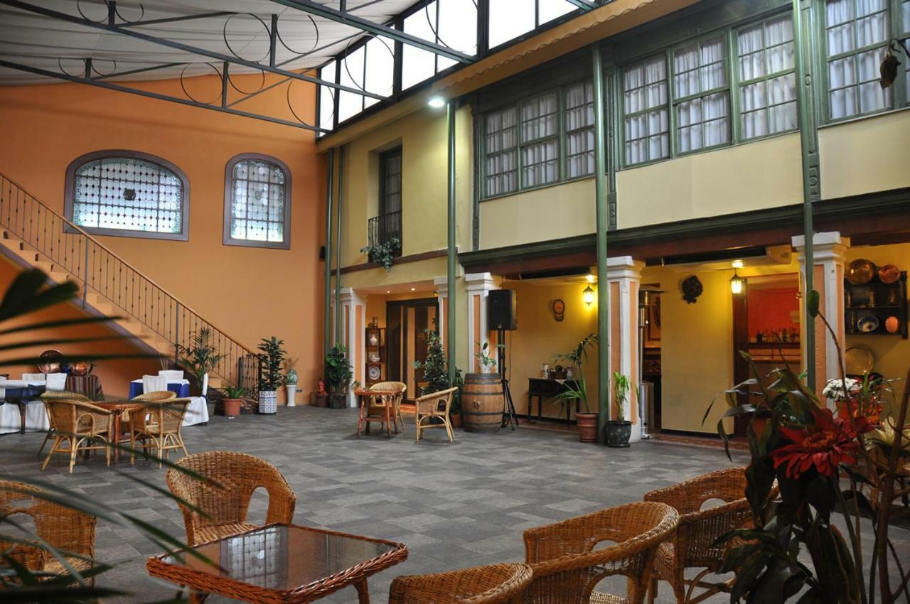 Hotel Las Cabanas Peñaranda de Bracamonte Esterno foto